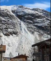 Avalanche Haute Maurienne, secteur Bonneval sur Arc - Couloir Coupé - Photo 3 - © Charles Gauthier